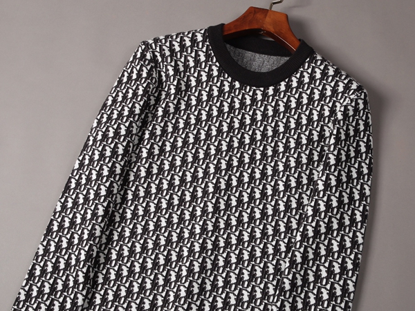 ブランドセーター側面デザイン